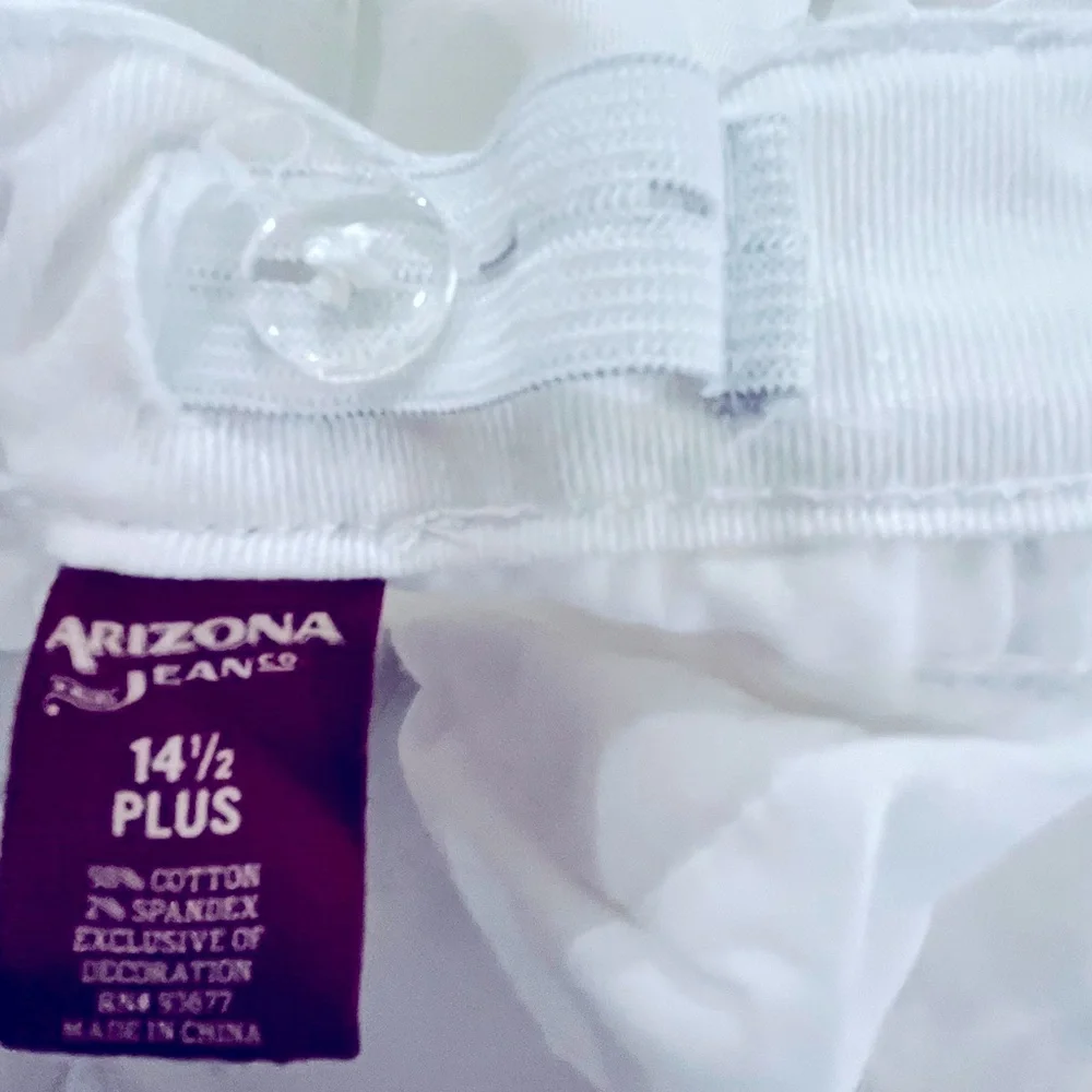 Arizona Jeans- Kids White Denim Cuffed Plus Size Shorts